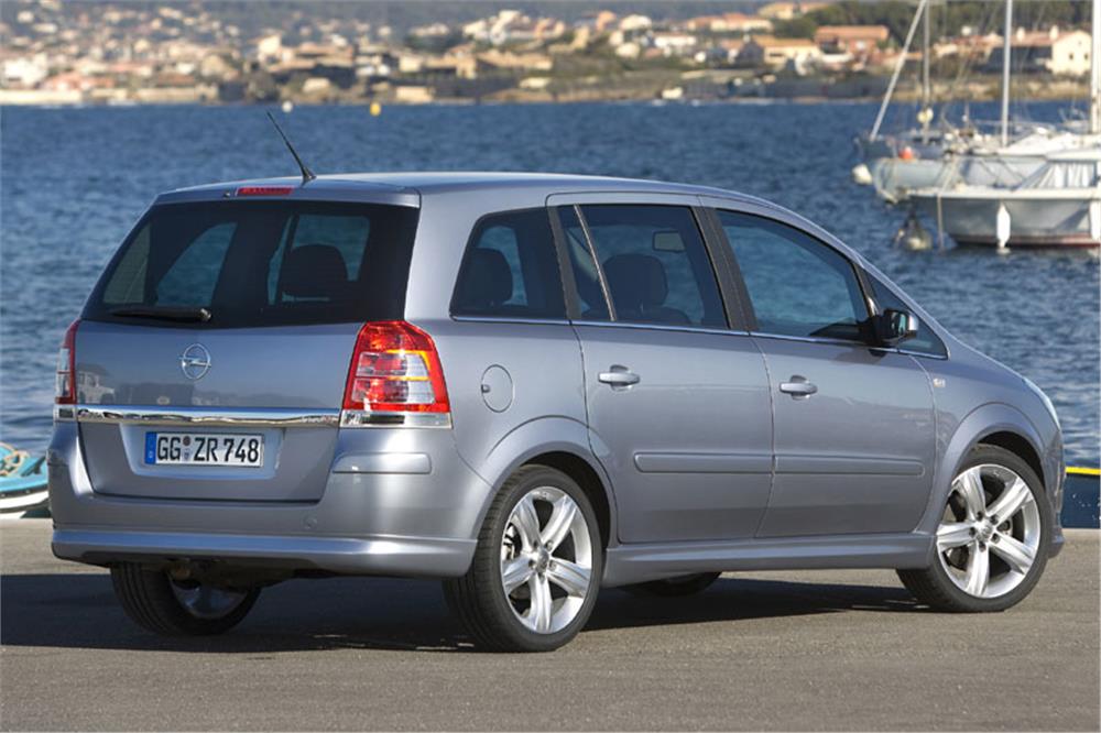 OPEL Zafira B 07.2005 -12.2011 (Sabit Topuz)