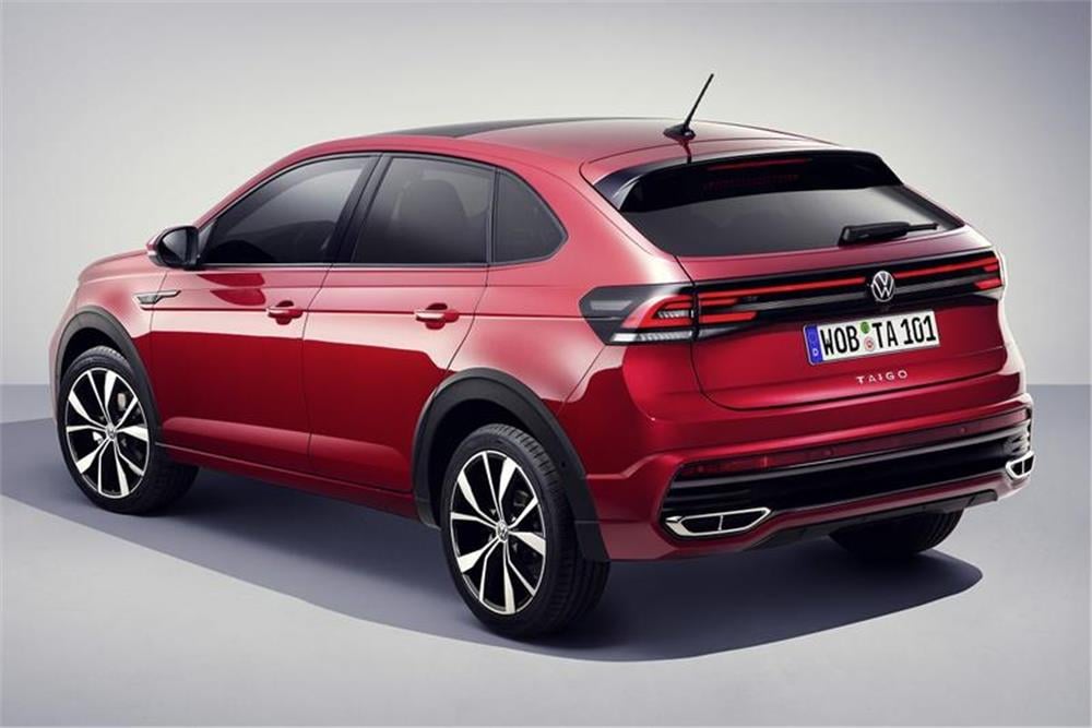 VOLKSWAGEN Taigo  11.2021 sonrası (Dikey Sökülebilir Topuz)