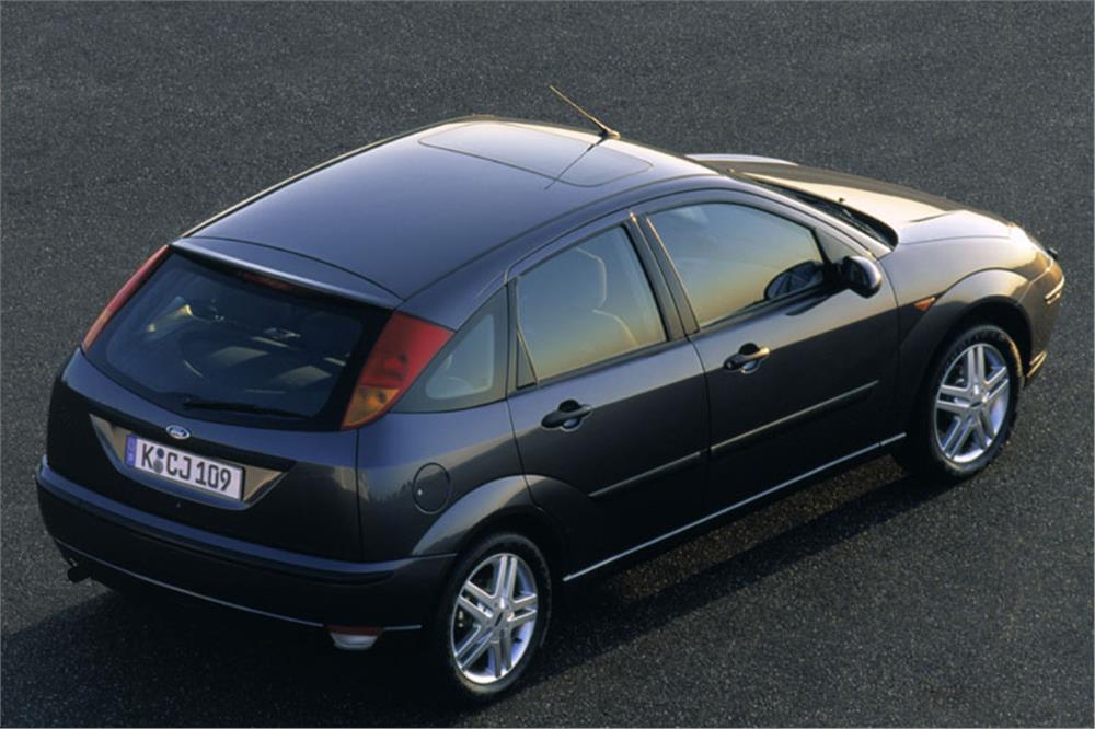 FORD Focus HB 01.1998 -09.2004 (Sabit Topuz)