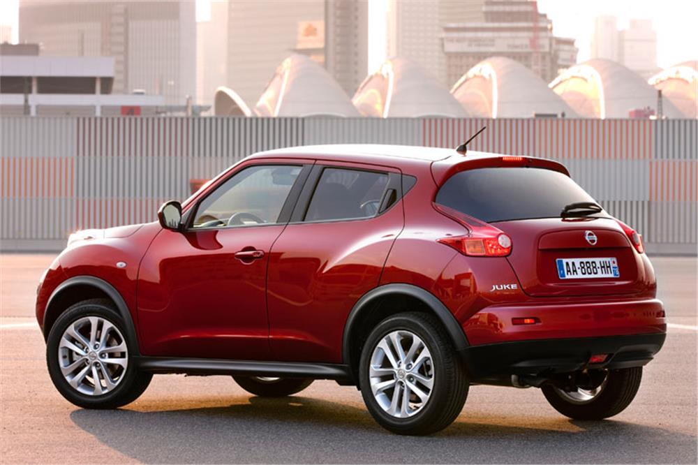 NISSAN Juke  01.2010 -11.2019 (Yatay Sökülebilir Topuz)