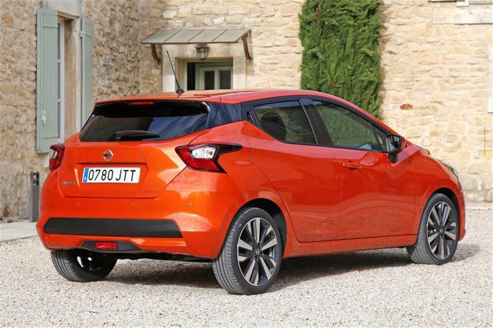 NISSAN Micra   03.2017 sonrası (Yatay Sökülebilir Topuz)