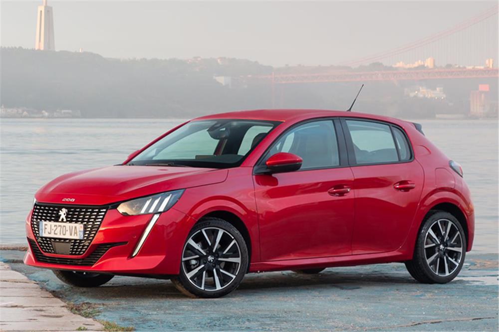 PEUGEOT 208 II 09.2019 sonrası (Yatay Sökülebilir Topuz)
