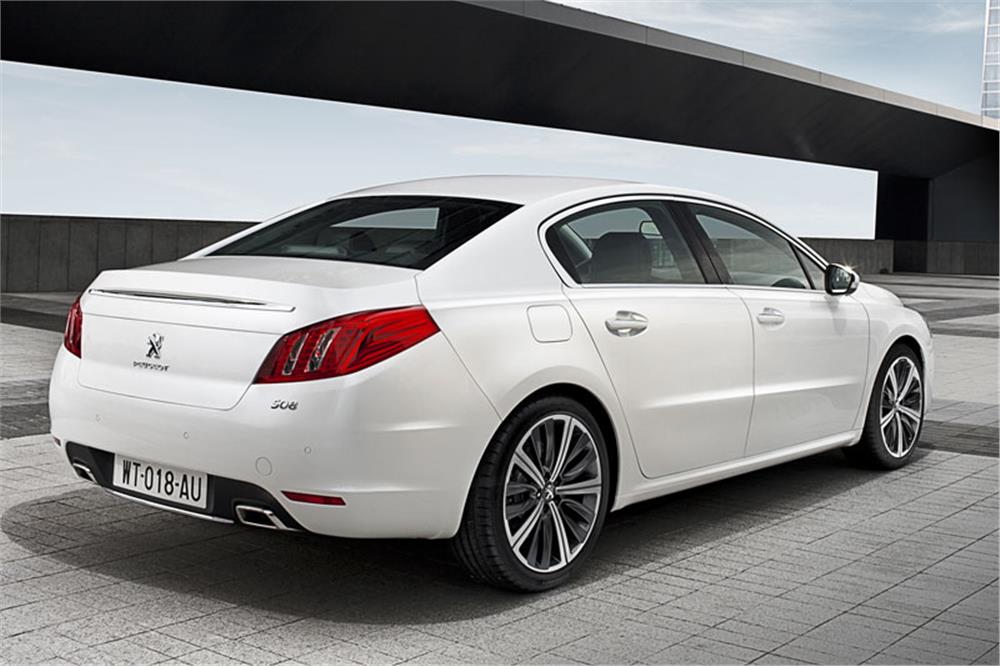 PEUGEOT 508 Sedan 01.2011 -11.2014 (Yatay Sökülebilir Topuz)