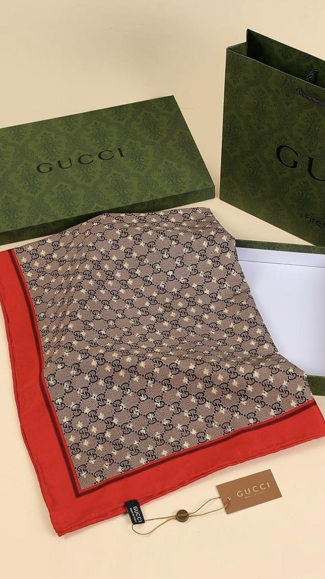 G Marka Arı Twill Kırmızı Eşarp