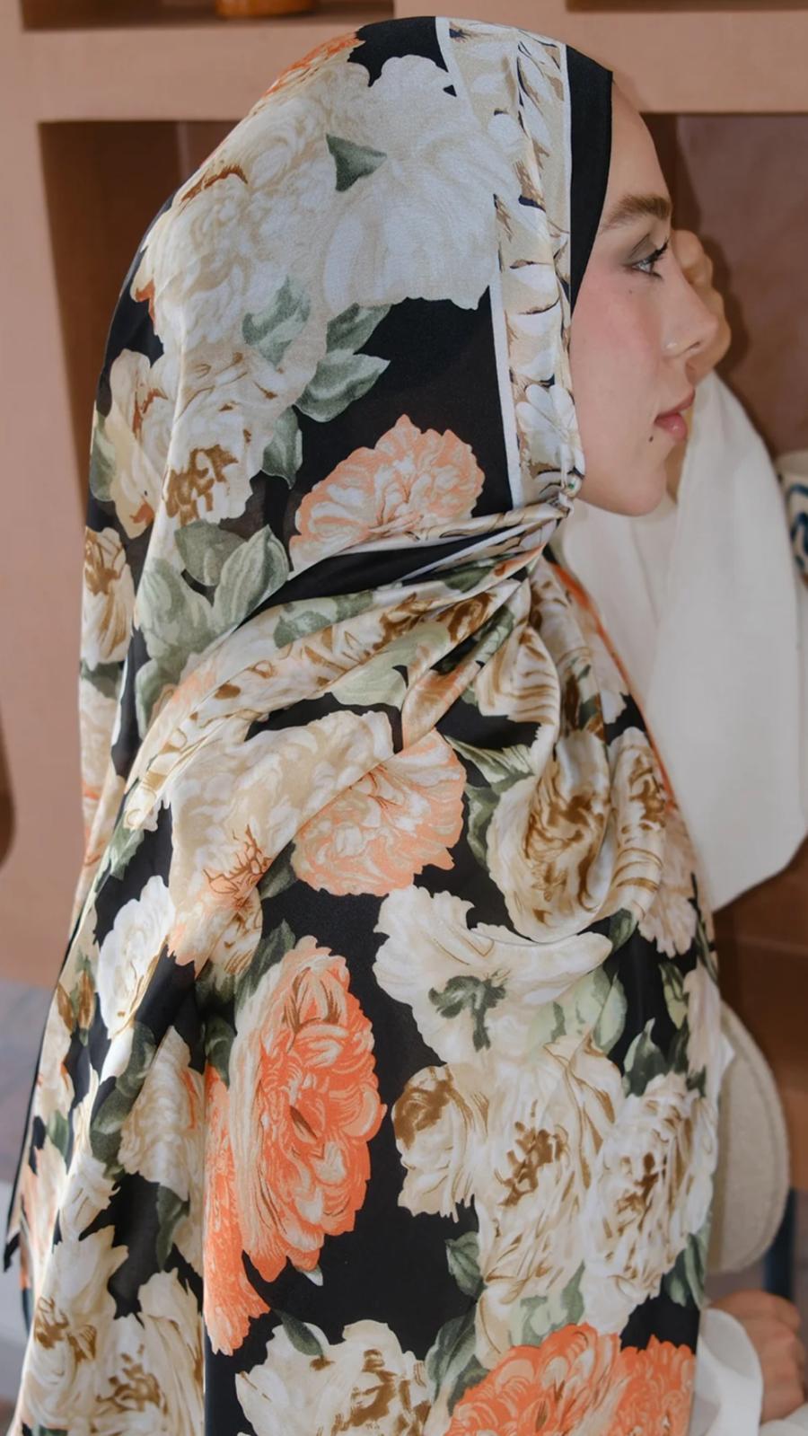 Soft Gül Desen İpek Vual Pudra Şal