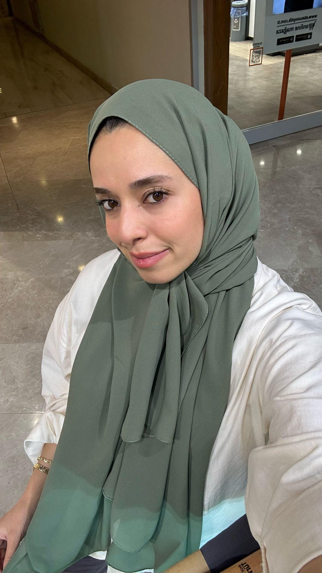 Dubai Krep Şal Çağla Yeşili