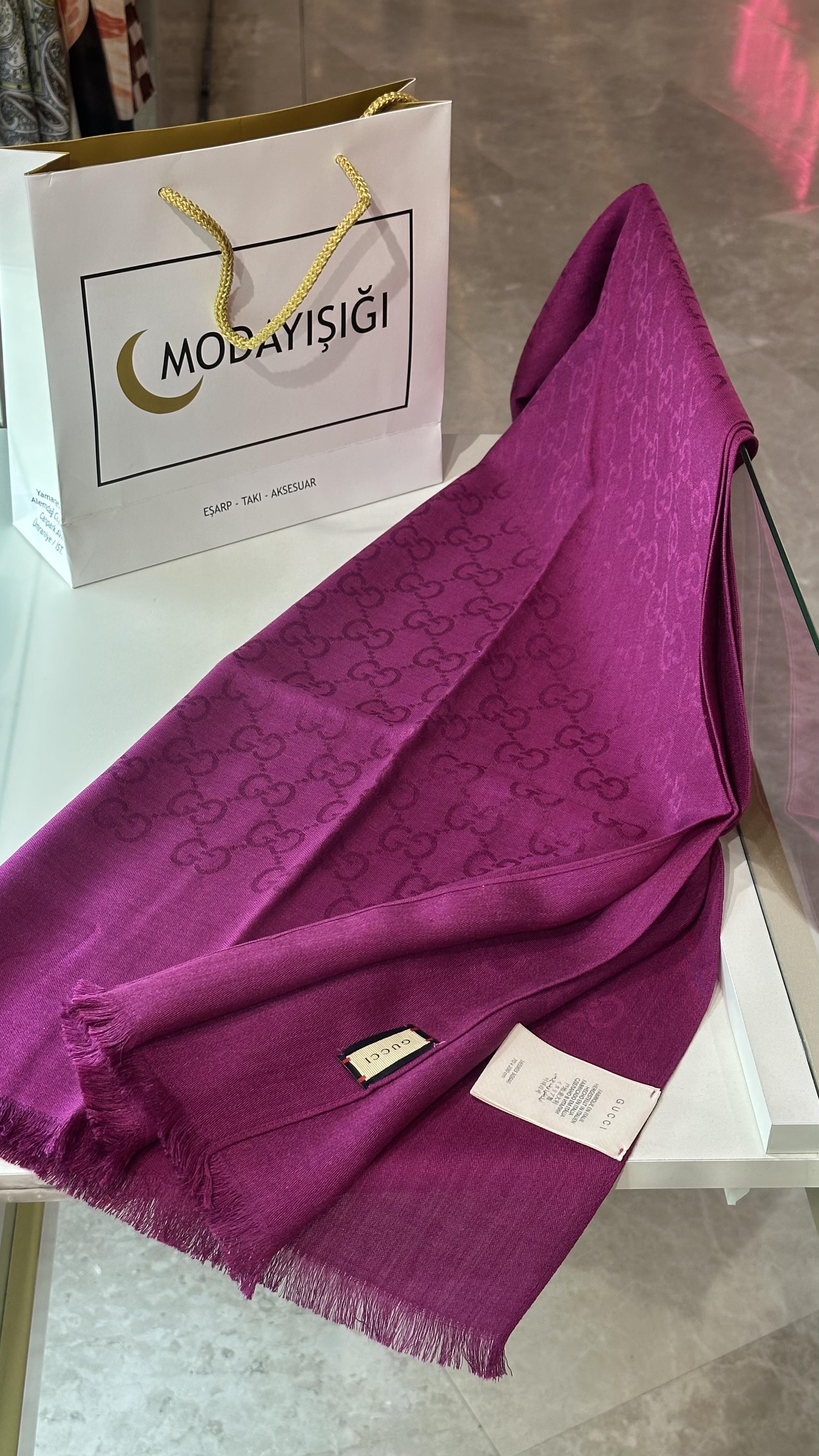 A Kalite Yün İpek  G Desen Pembe