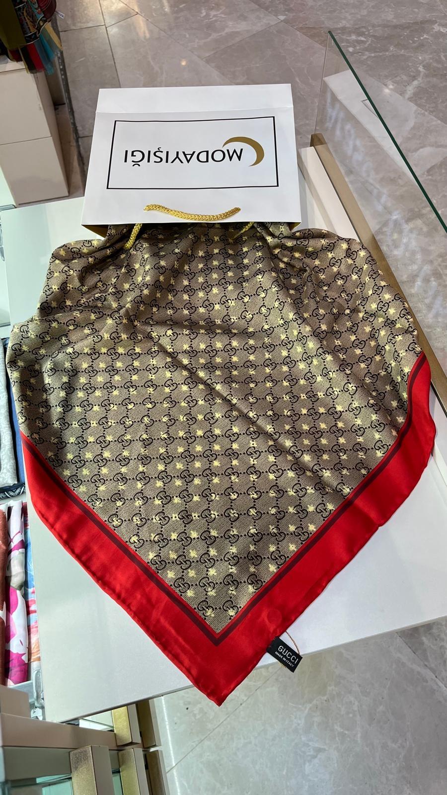 G Marka Arı Twill Kırmızı Eşarp