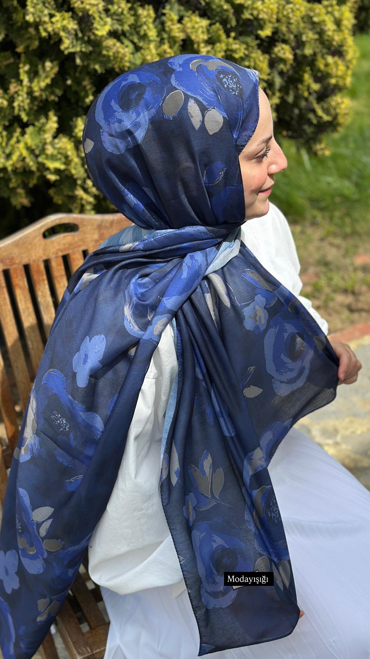 Gül Desen Lacivert Soft Pamuk Şal