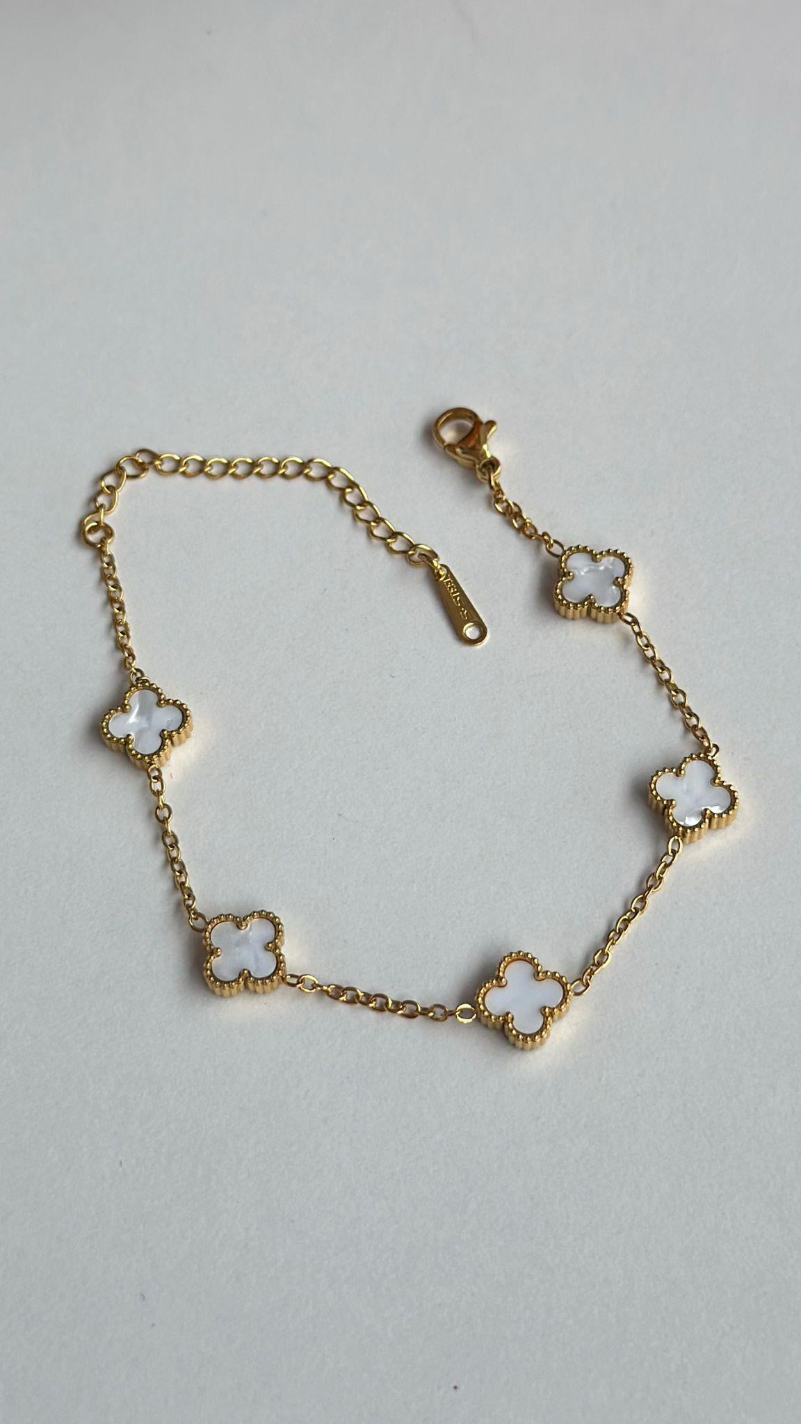 Mini Yonca Çelik Bileklik Gold Beyaz Sedef Renk