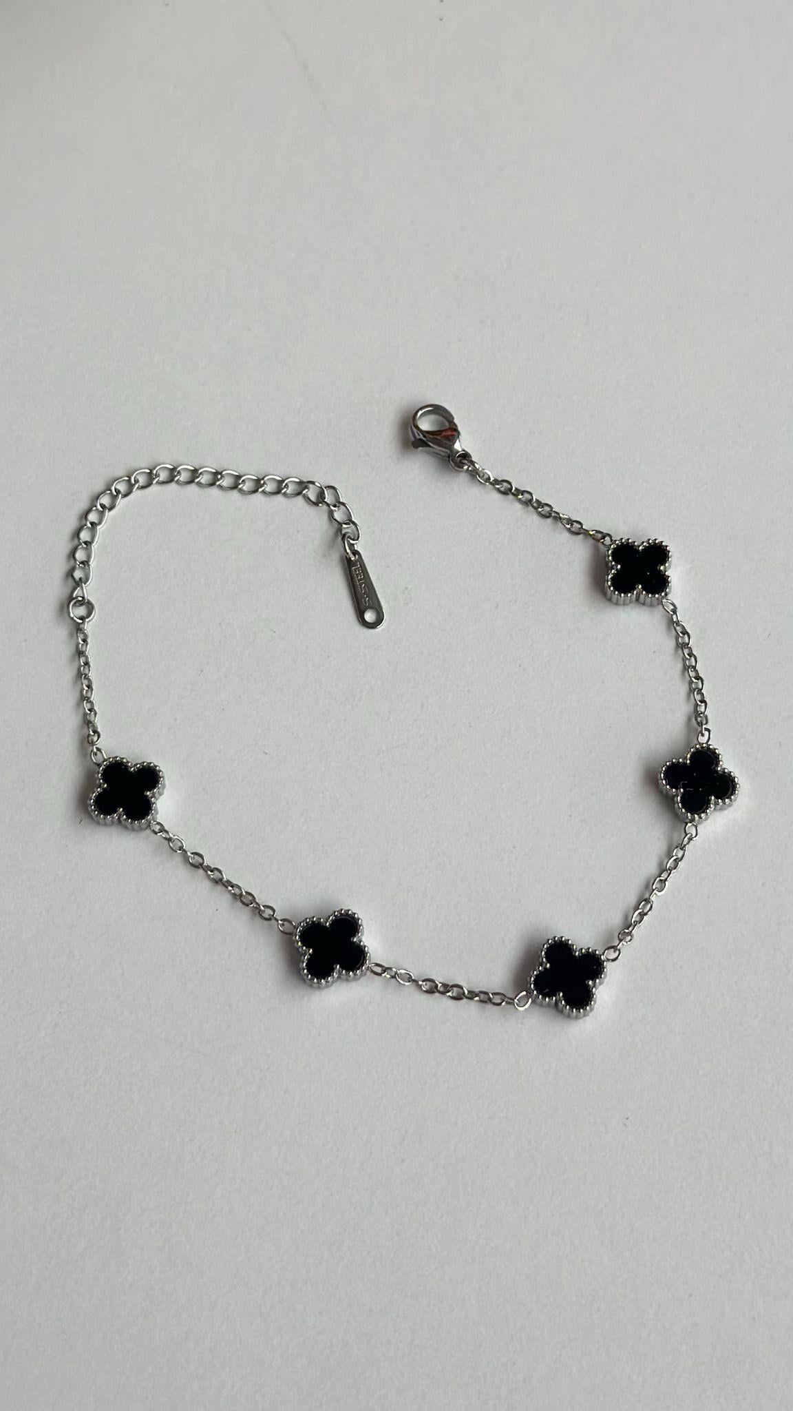 Mini Yonca Çelik Bileklik Gümüş Siyah Renk