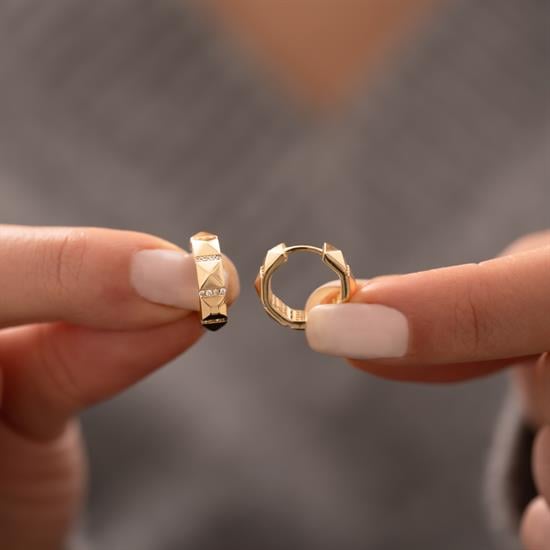 14 Ayar Altın Dörtgen Kesim Küpe