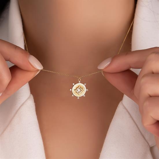 14 Ayar Altın Taşlı Yıldız Kolye