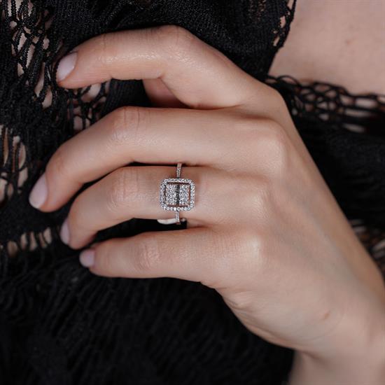 Pırlanta Baget Yüzük 0.37 Ct