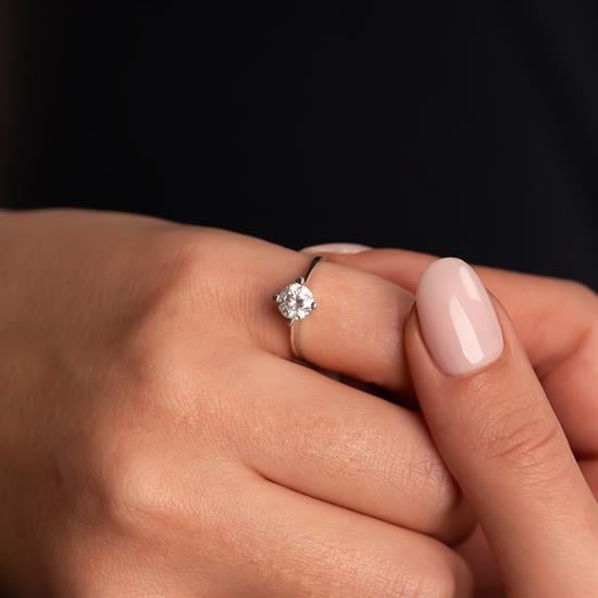 Altın Tektaş Yüzük