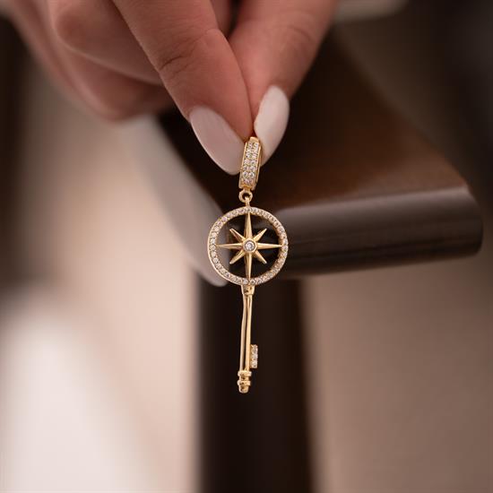 Anahtar ve Kuzey Yıldızı 14 Ayar Kolye Ucu