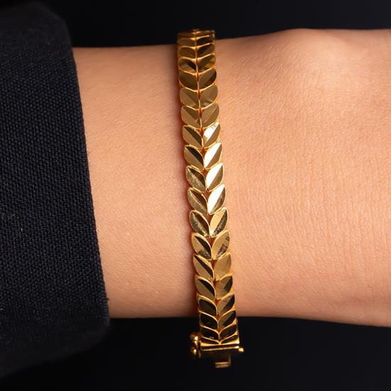 Başak Model Kelepçe 14 Ayar Altın