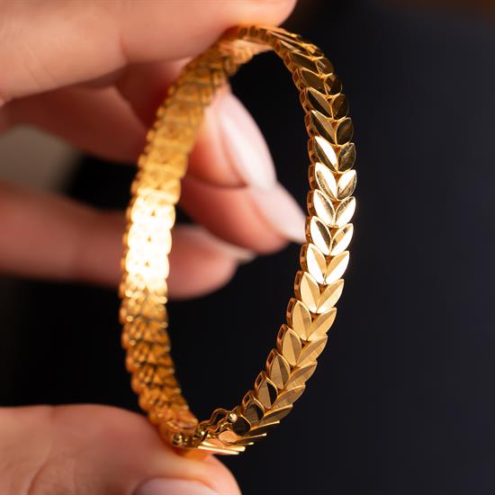 Başak Model Kelepçe 14 Ayar Altın