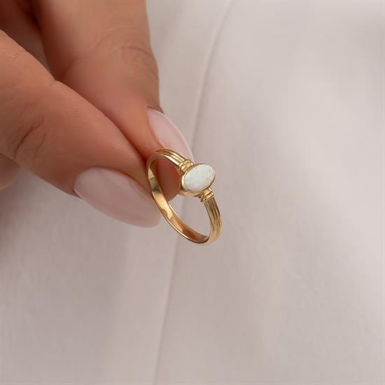 Beyaz Taşlı 14 Ayar Altın Yüzük