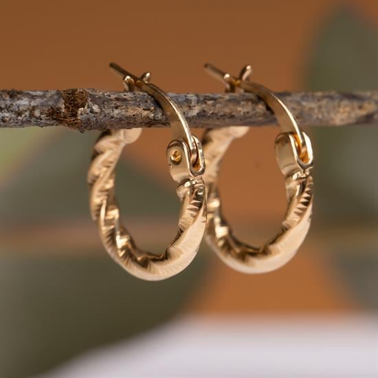 Burgu Model Halka Küpe 14 Ayar Altın