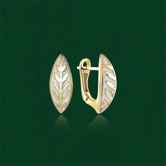 Cetaş Olıvıa Altın Yaprak Küpe Sedef Mineli