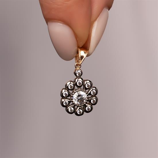 Çiçek Model Taşlı 14 Ayar Altın Kolye Ucu