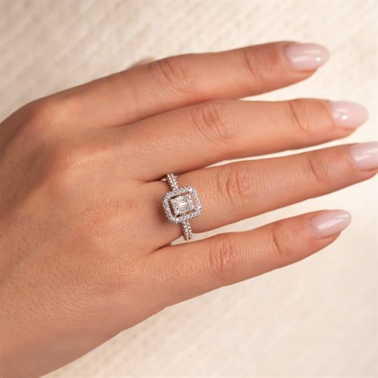 Kenarı Taşlı Baget 14 Ayar Altın Yüzük