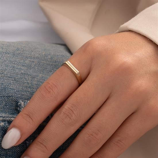 Kenarları Taşlı 14 Ayar Altın Yüzük