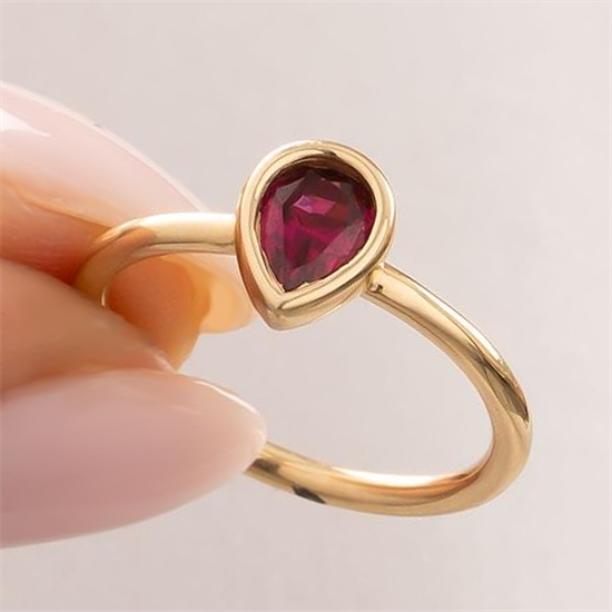 Kırmızı Damla Taşlı Cetaş 14 Ayar Altın Yüzük