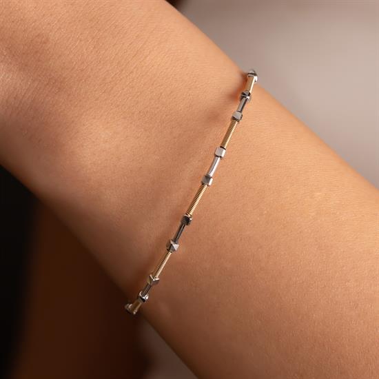 Küp Detaylı 14 Ayar Beyaz Altın Kelepçe