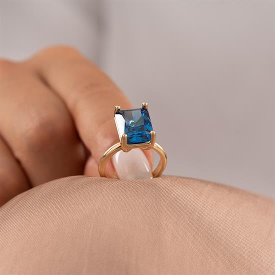 Mavi Dikdörtgen Taşlı 14 Ayar Altın Yüzük