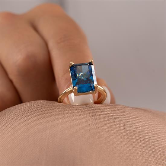 Mavi Dikdörtgen Taşlı 14 Ayar Altın Yüzük