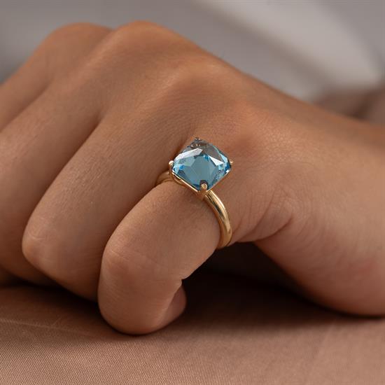 Mavi Oval Taşlı 14 Ayar Altın Yüzük