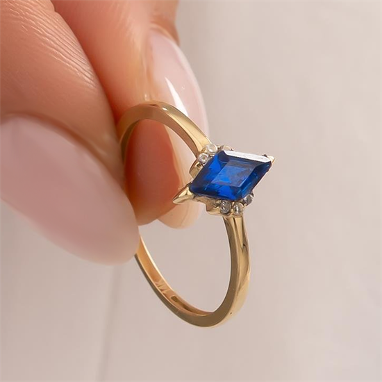 Mavi Taşlı 14 Ayar Altın Yüzük