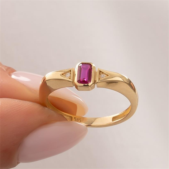 Mor Dikdörtgen Taşlı 14 Ayar Altın Yüzük