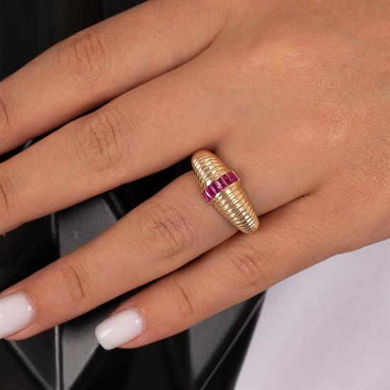 Mor Taşlı 14 Ayar Altın Yüzük