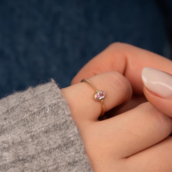 Oval Pembe Taşlı 14 Ayar Altın Yüzük
