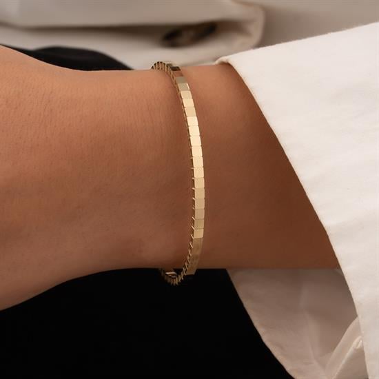 Sade Model 14 Ayar Altın Kelepçe