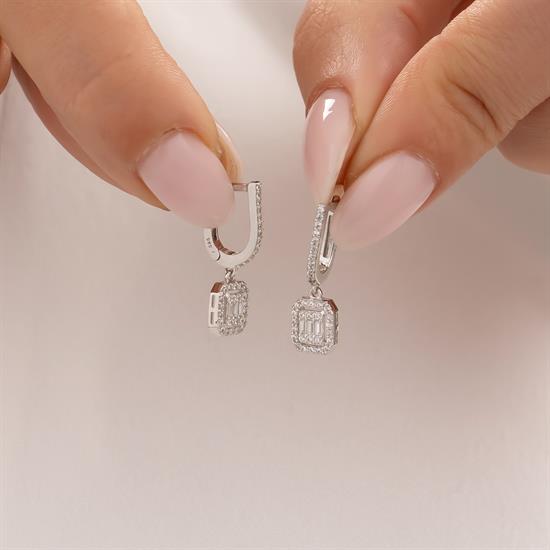 Sallantılı Baget Küpe 14 Ayar Beyaz Altın