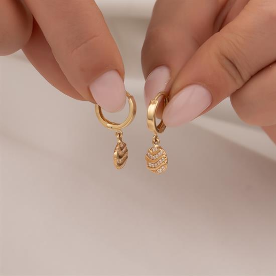 Sallantılı Taşlı 14 Ayar Altın Küpe