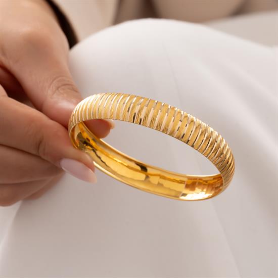 Şerit Çizgili 14 Ayar Altın Bilezik