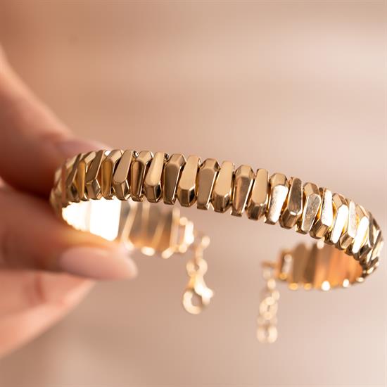 Spor Model 14 Ayar Altın Kelepçe