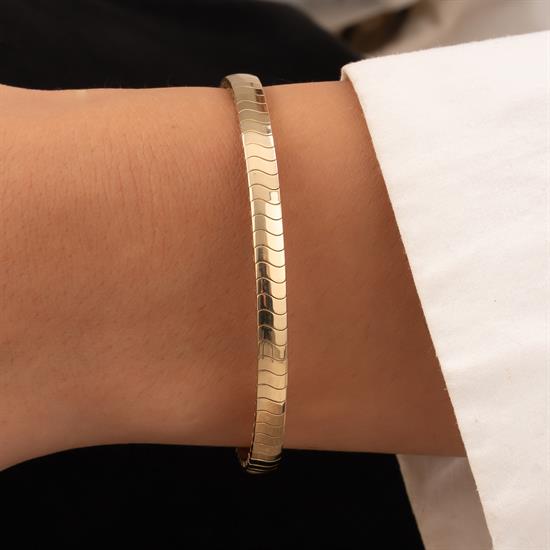 Spor Model 14 Ayar Altın Kelepçe