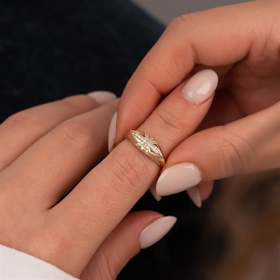 Taş Detaylı Bombeli 14 Ayar Altın Yüzük