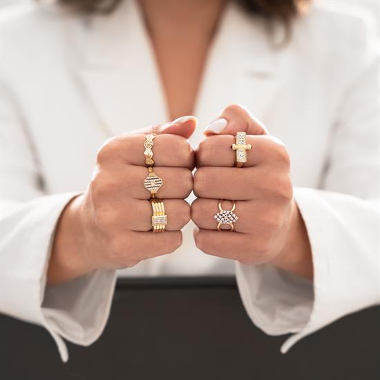 Tasarım Taşlı 14 Ayar Yüzük