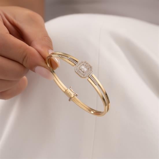 Baget Model Taşlı 14 Ayar Altın Kelepçe