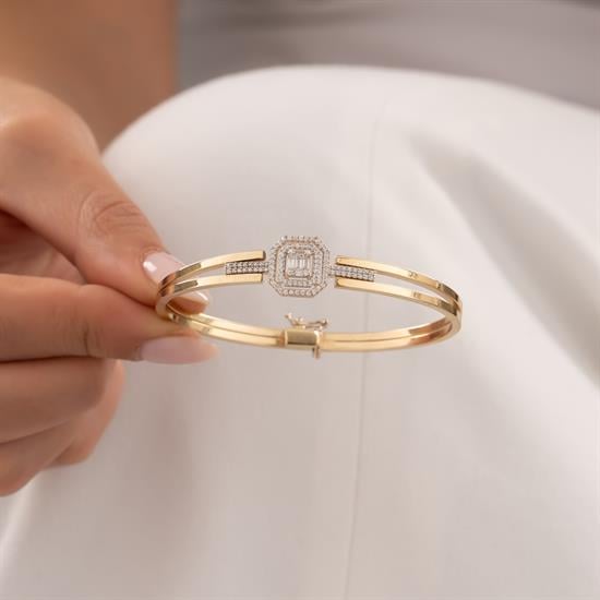 Baget Model Taşlı 14 Ayar Altın Kelepçe