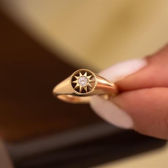 Taşlı Güneş Model 14 Ayar Altın Yüzük