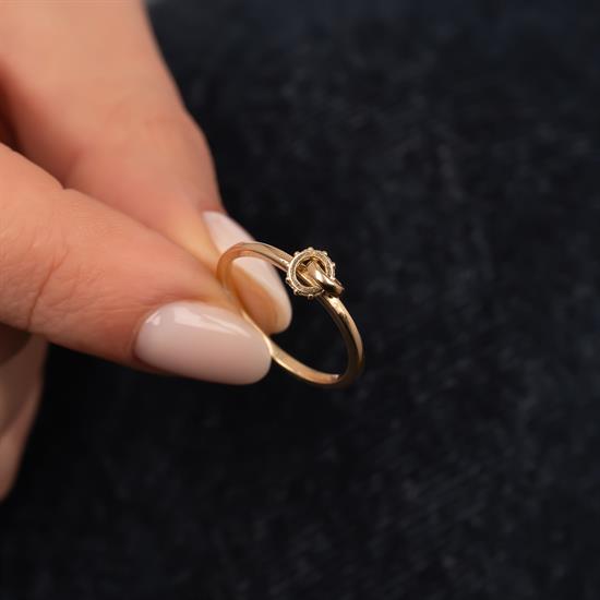 Taşlı Halka Detaylı 14 Ayar Altın Yüzük