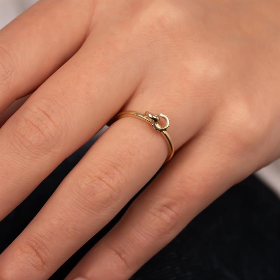 Taşlı Halka Detaylı 14 Ayar Altın Yüzük